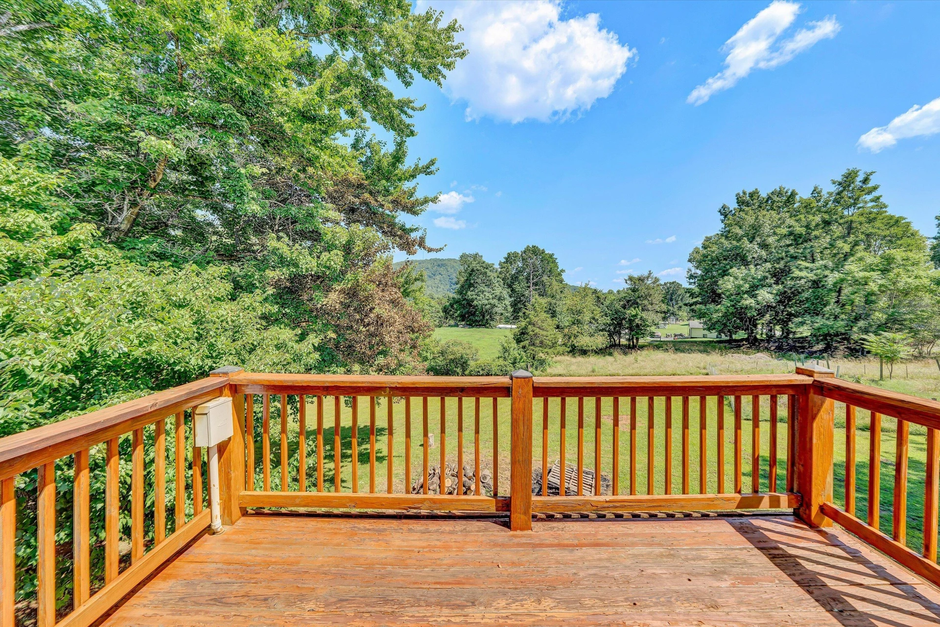 1026 Thaxton Mountain RD - Photo 38