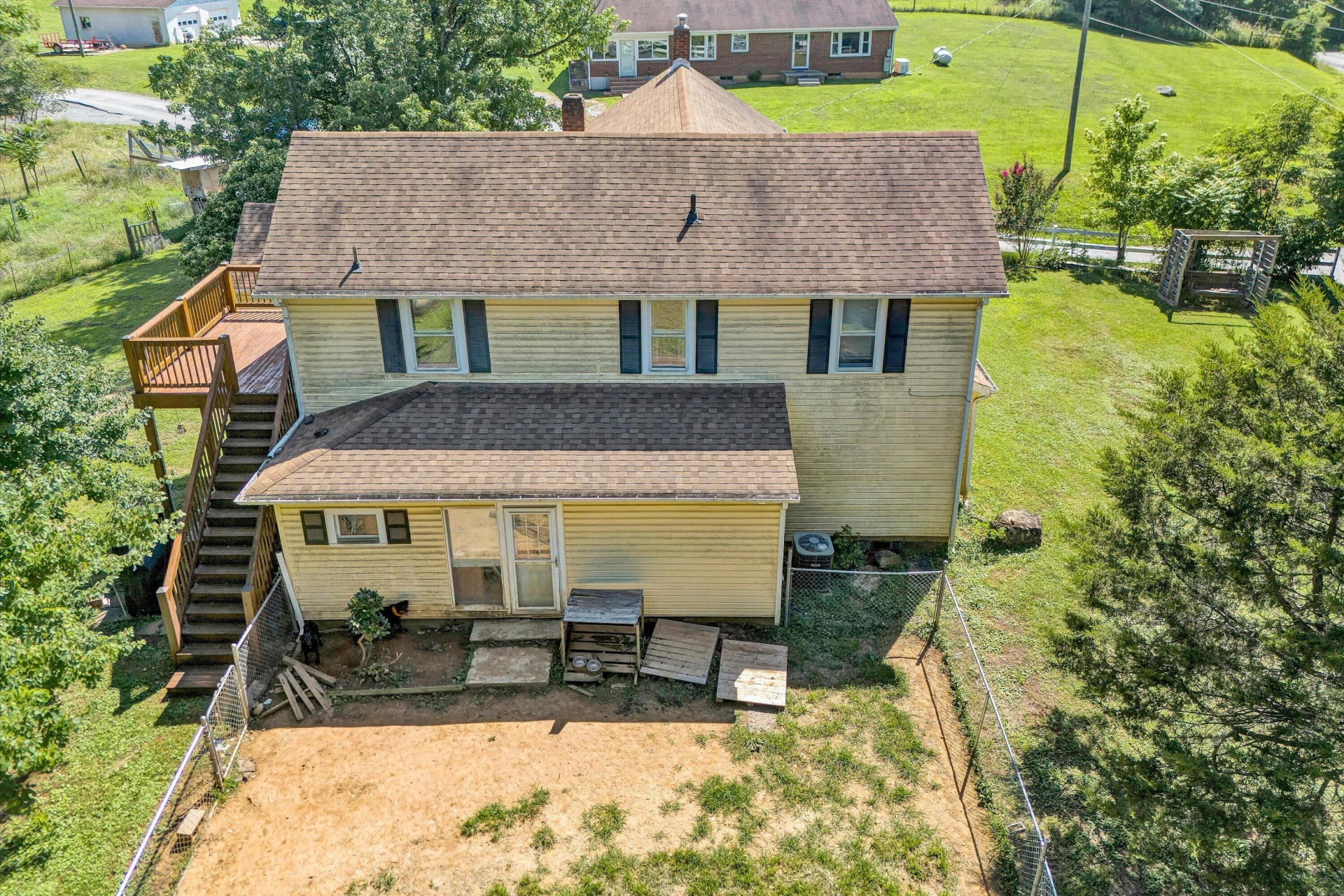 1026 Thaxton Mountain RD - Photo 49