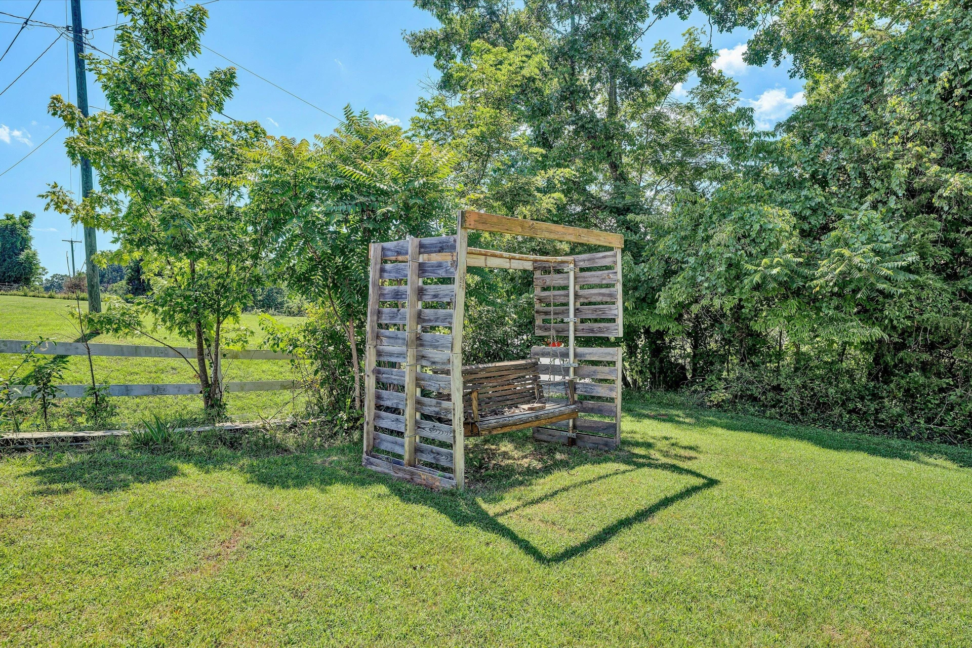 1026 Thaxton Mountain RD - Photo 5