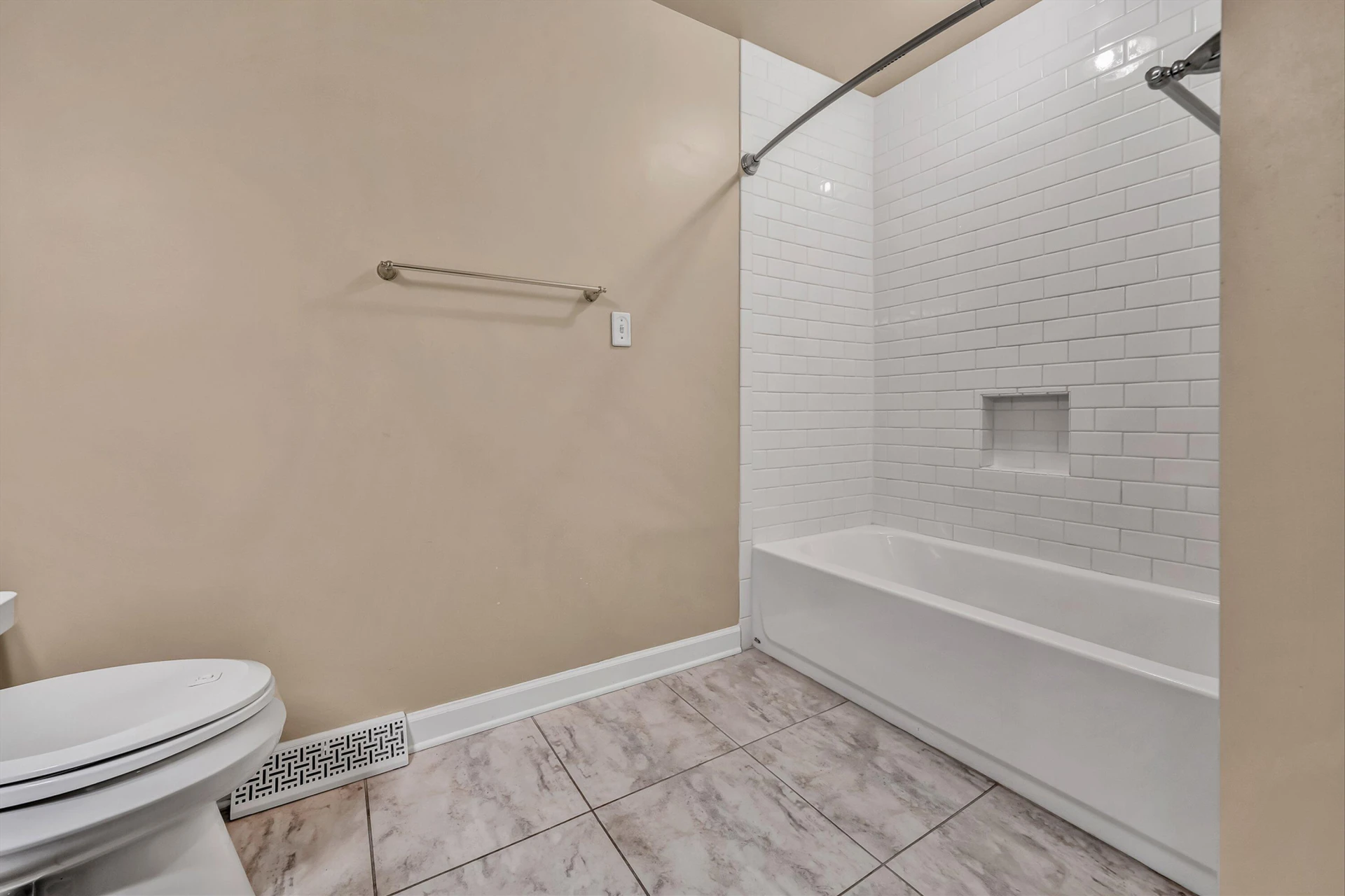101 Windward DR SW - Photo 20