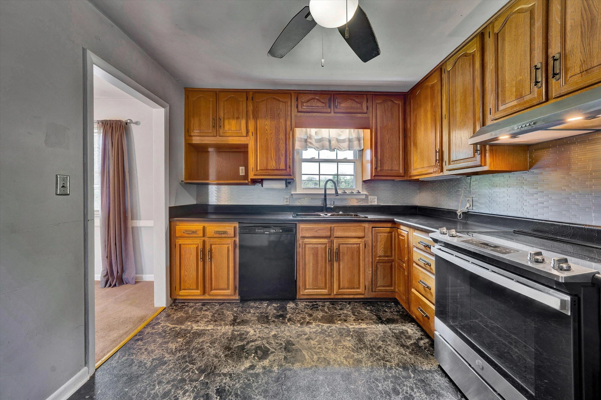 2824 Diplomat DR - Photo 7