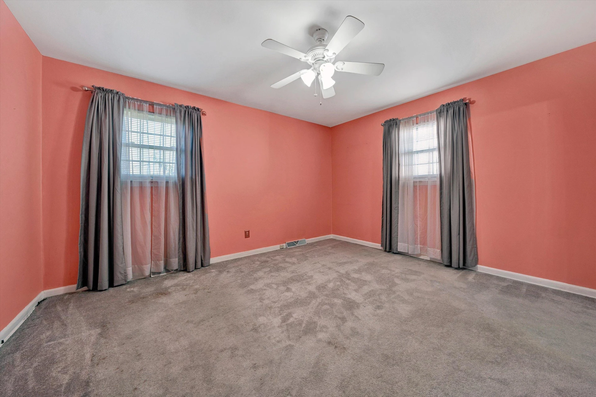 2824 Diplomat DR - Photo 14