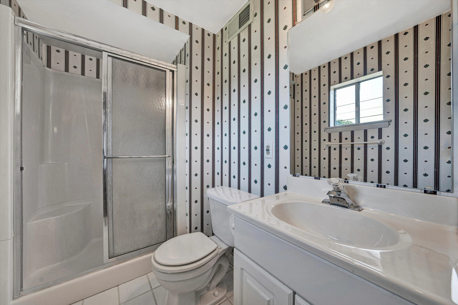 2824 Diplomat DR - Photo 17