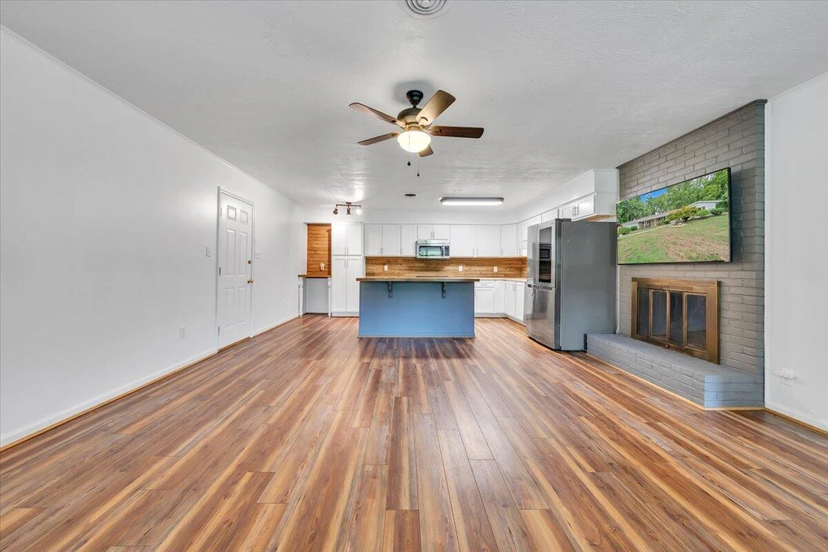 3402 S Park CIR - Photo 14
