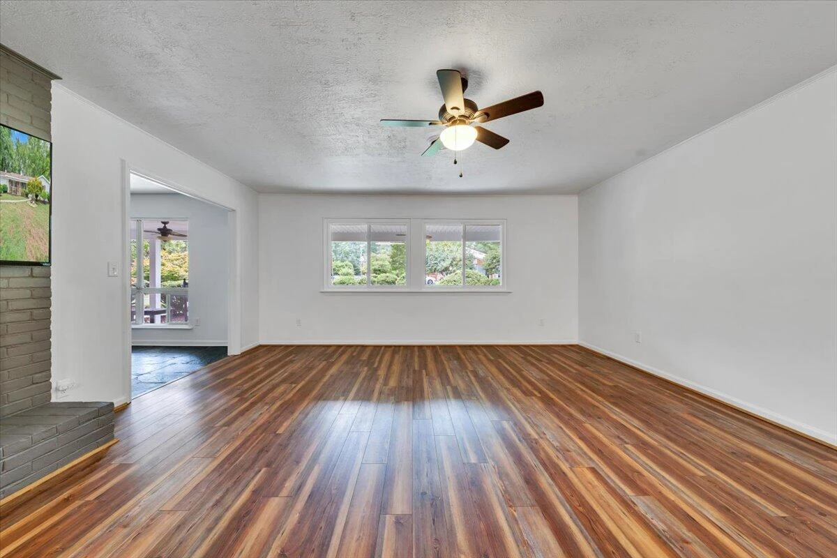 3402 S Park CIR - Photo 20