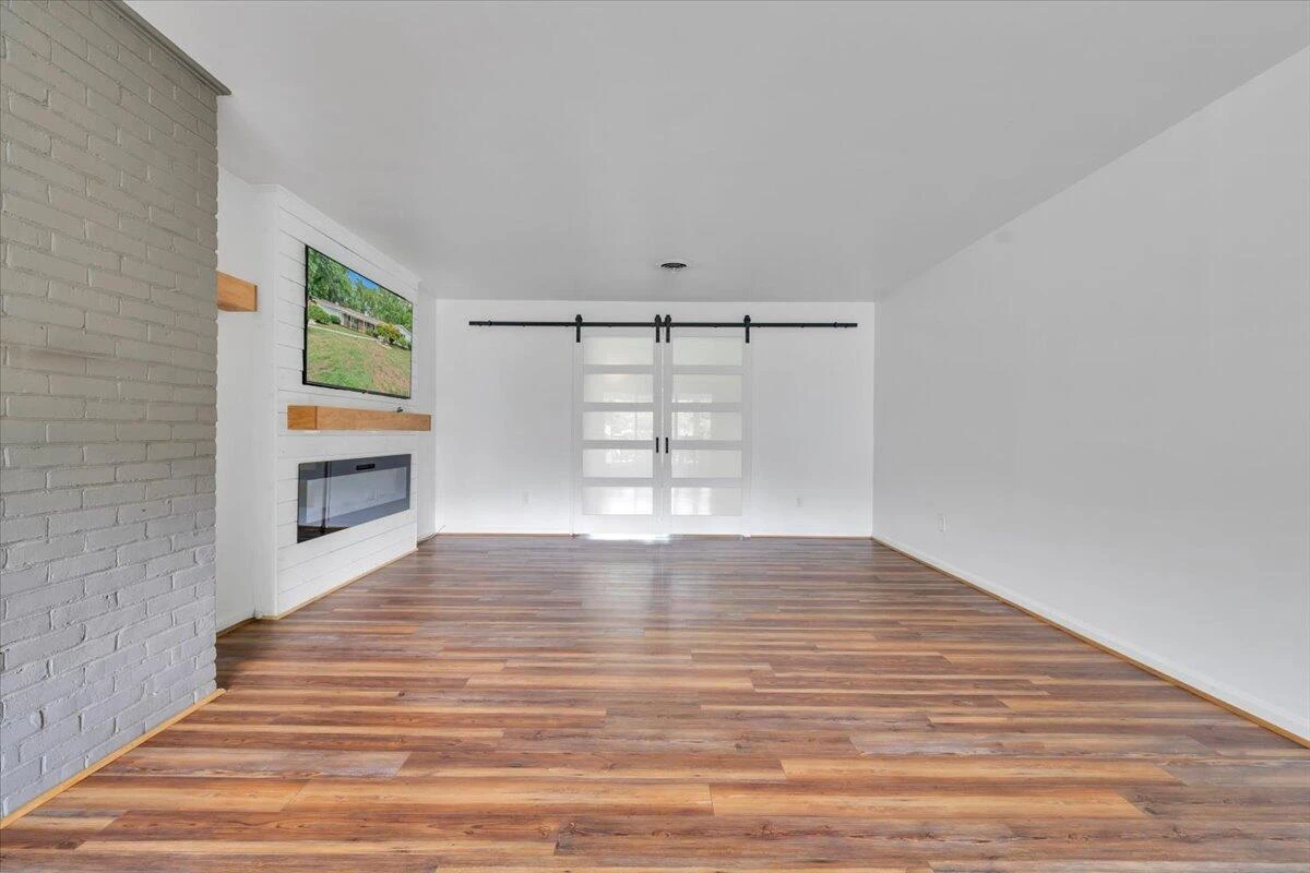 3402 S Park CIR - Photo 27
