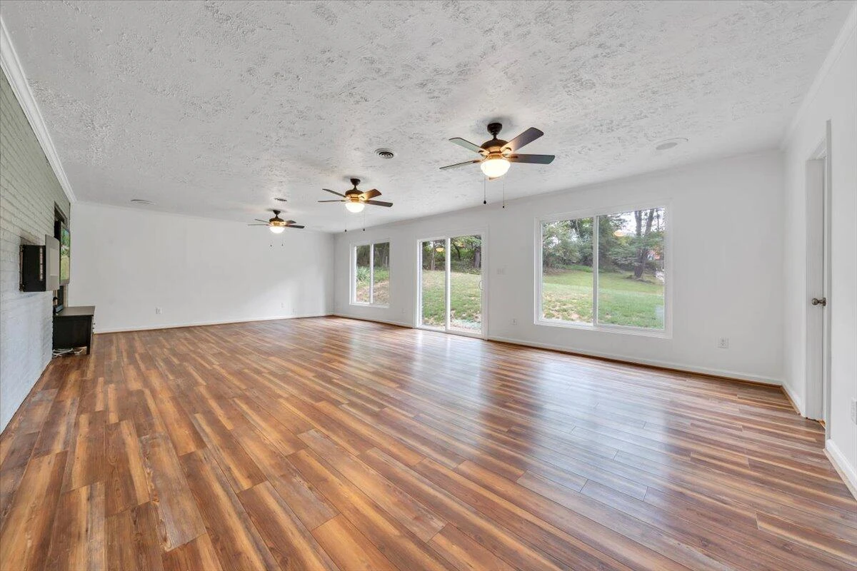 3402 S Park CIR - Photo 32