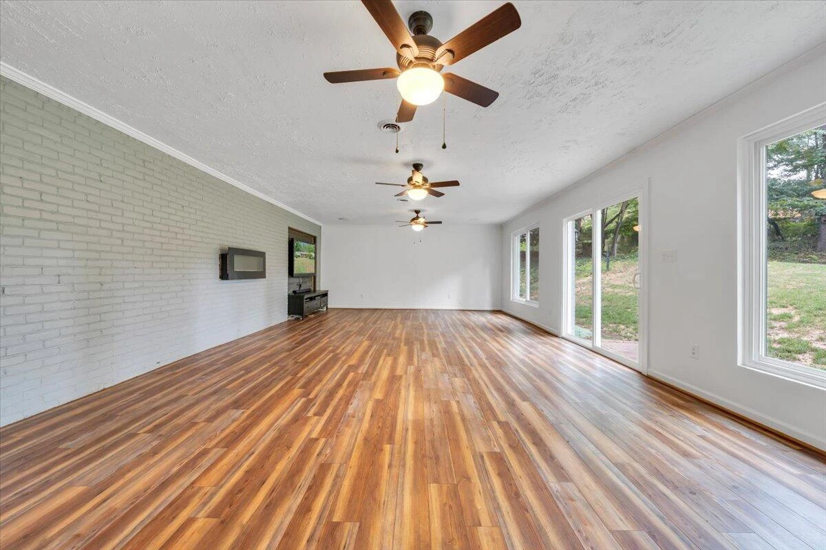3402 S Park CIR - Photo 33
