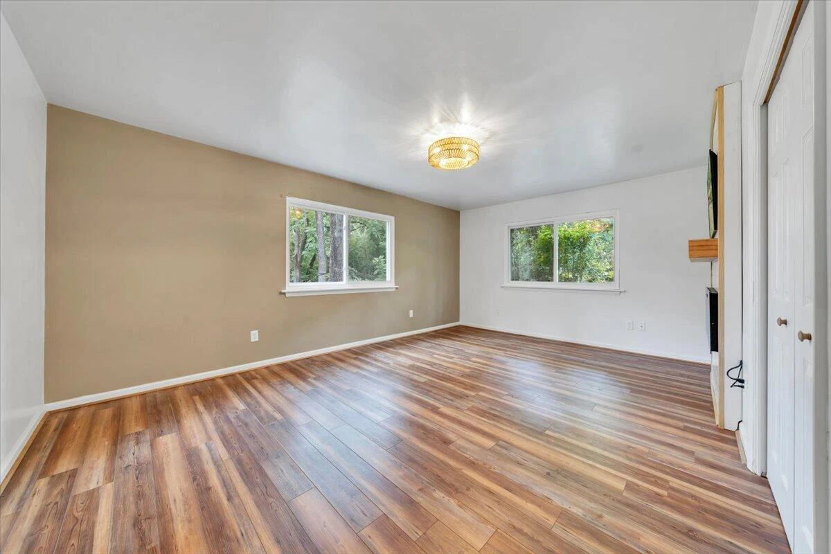 3402 S Park CIR - Photo 54