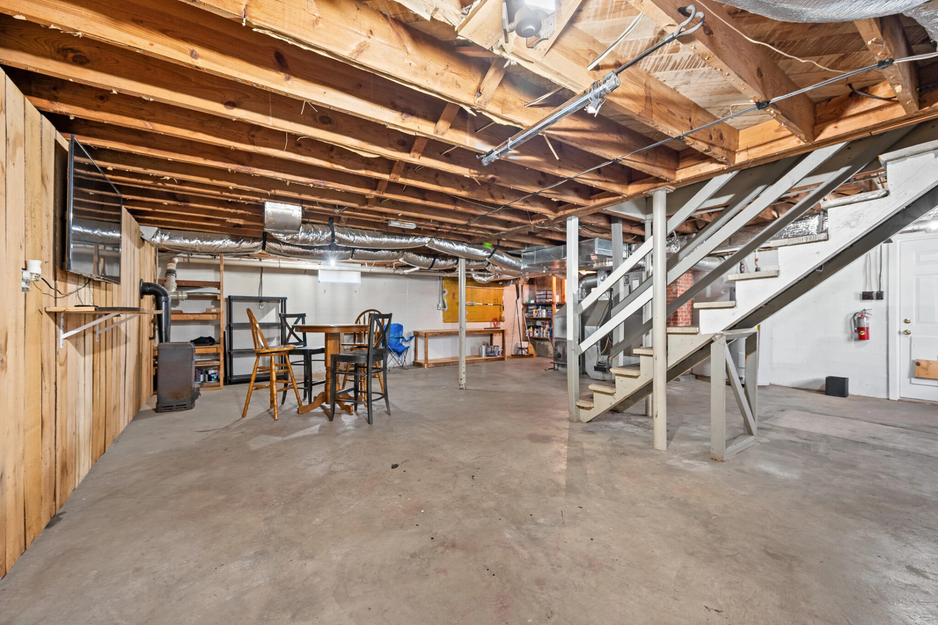 705 Vine ST - Photo 27