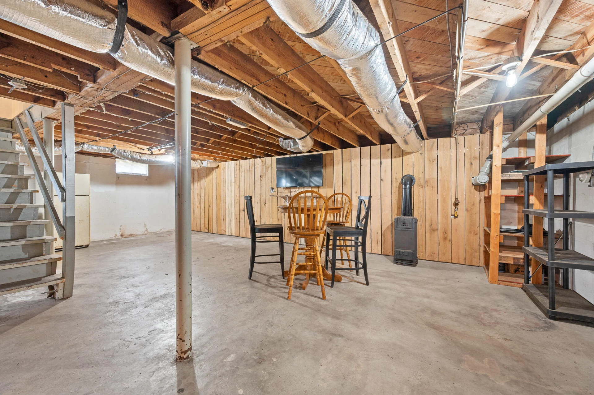 705 Vine ST - Photo 28