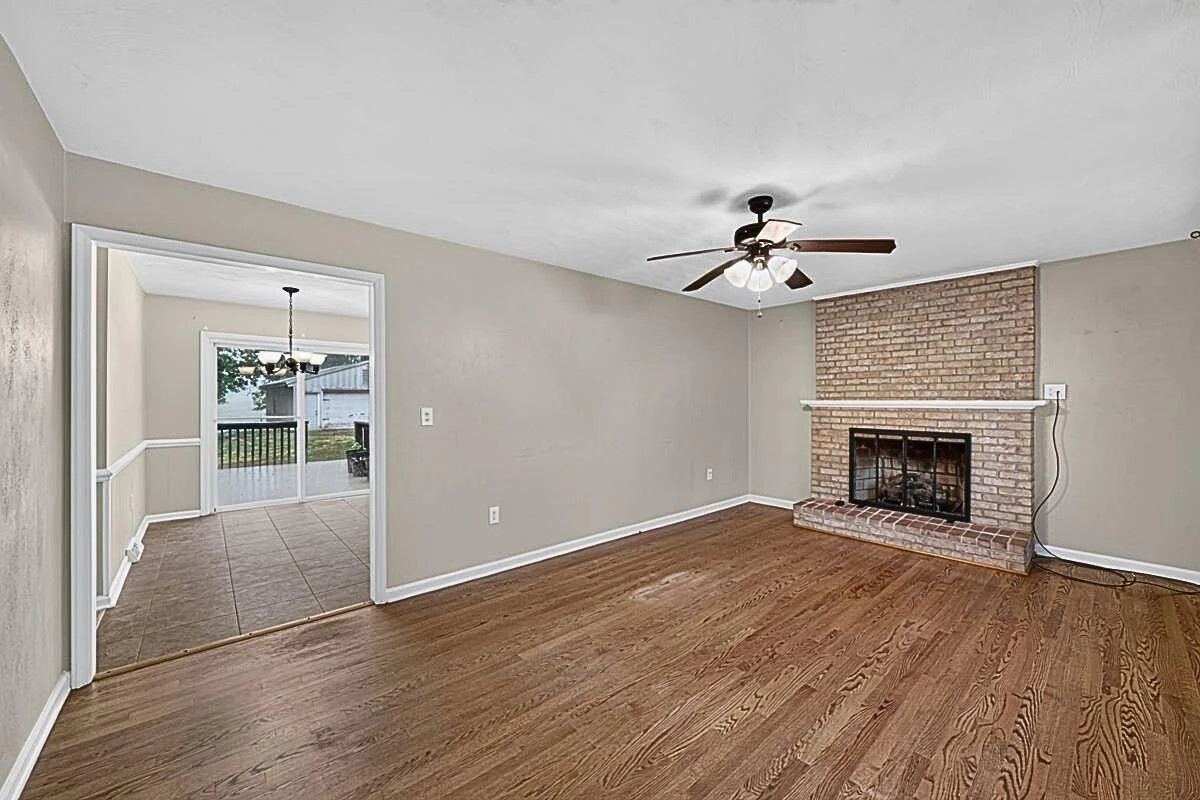 1069 PECKS RD - Photo 10