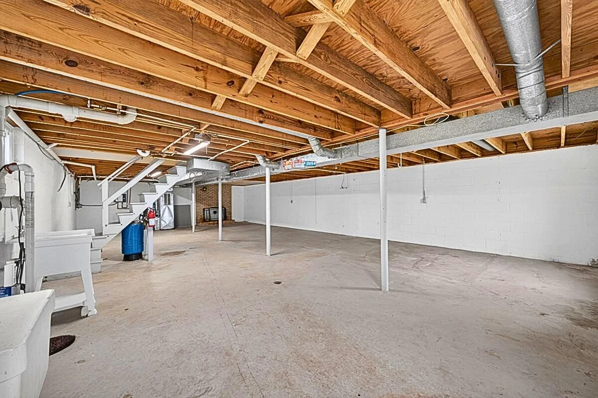 1069 PECKS RD - Photo 24