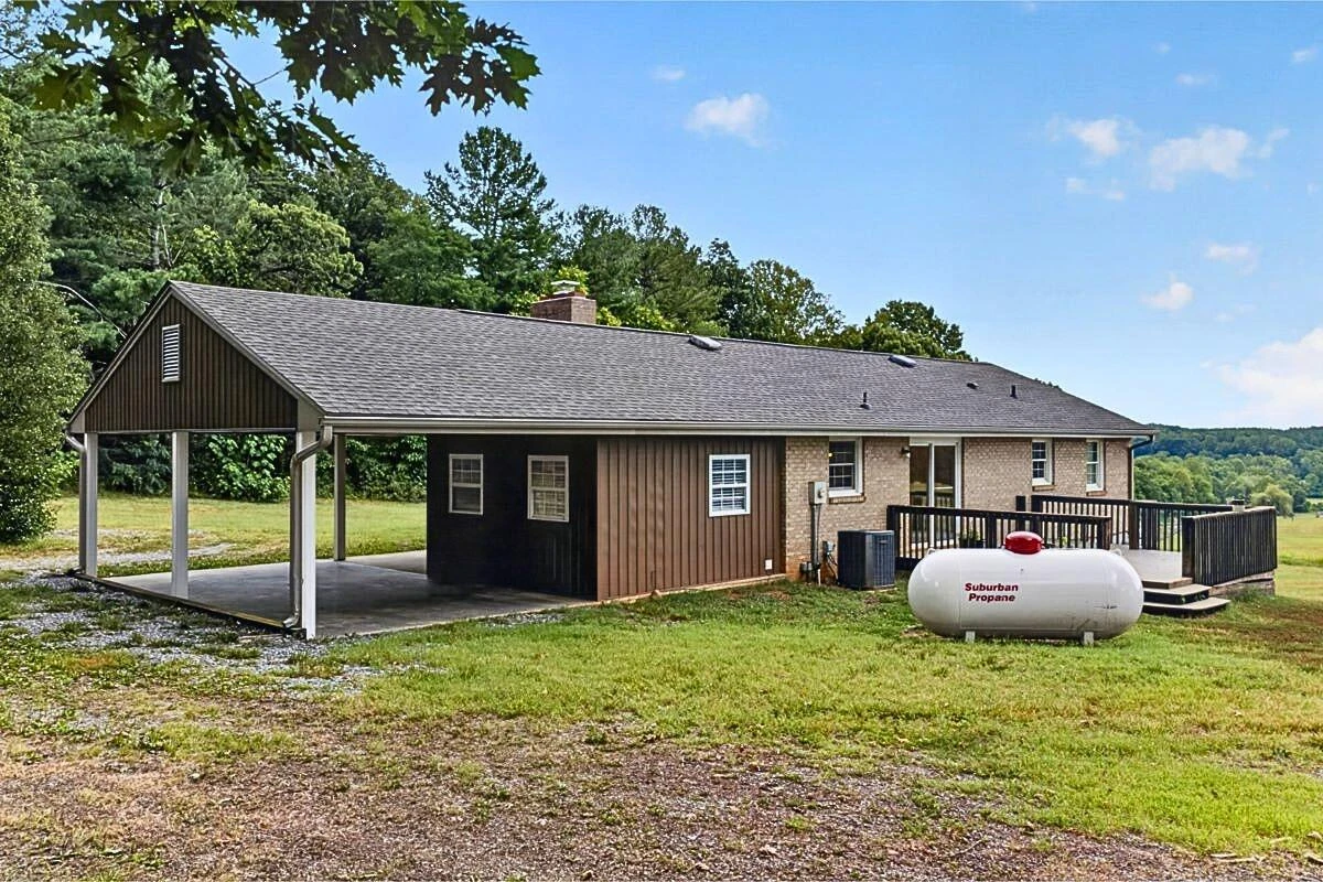 1069 PECKS RD - Photo 38