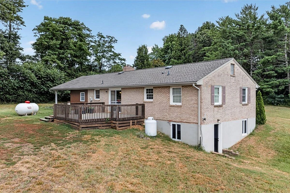 1069 PECKS RD - Photo 39