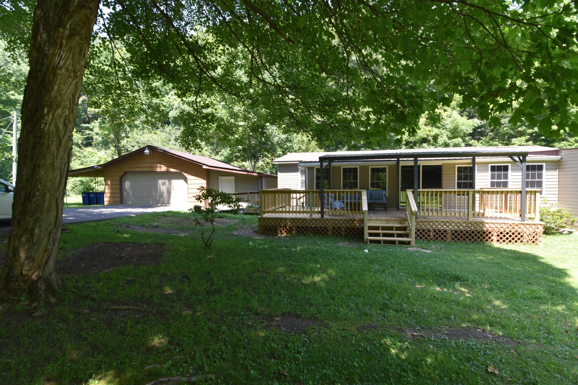 332 Rogers RD - Photo 16