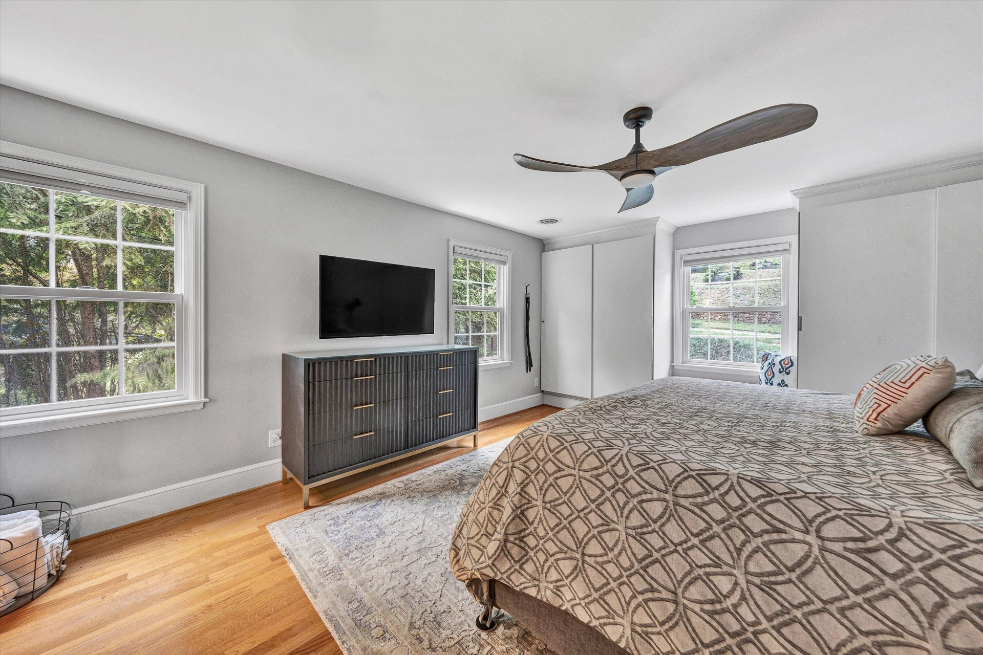 140 27th ST SE - Photo 31
