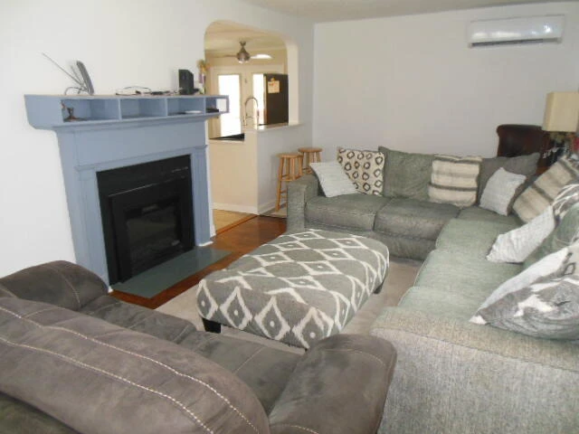 10664 Bent Mountain RD - Photo 8