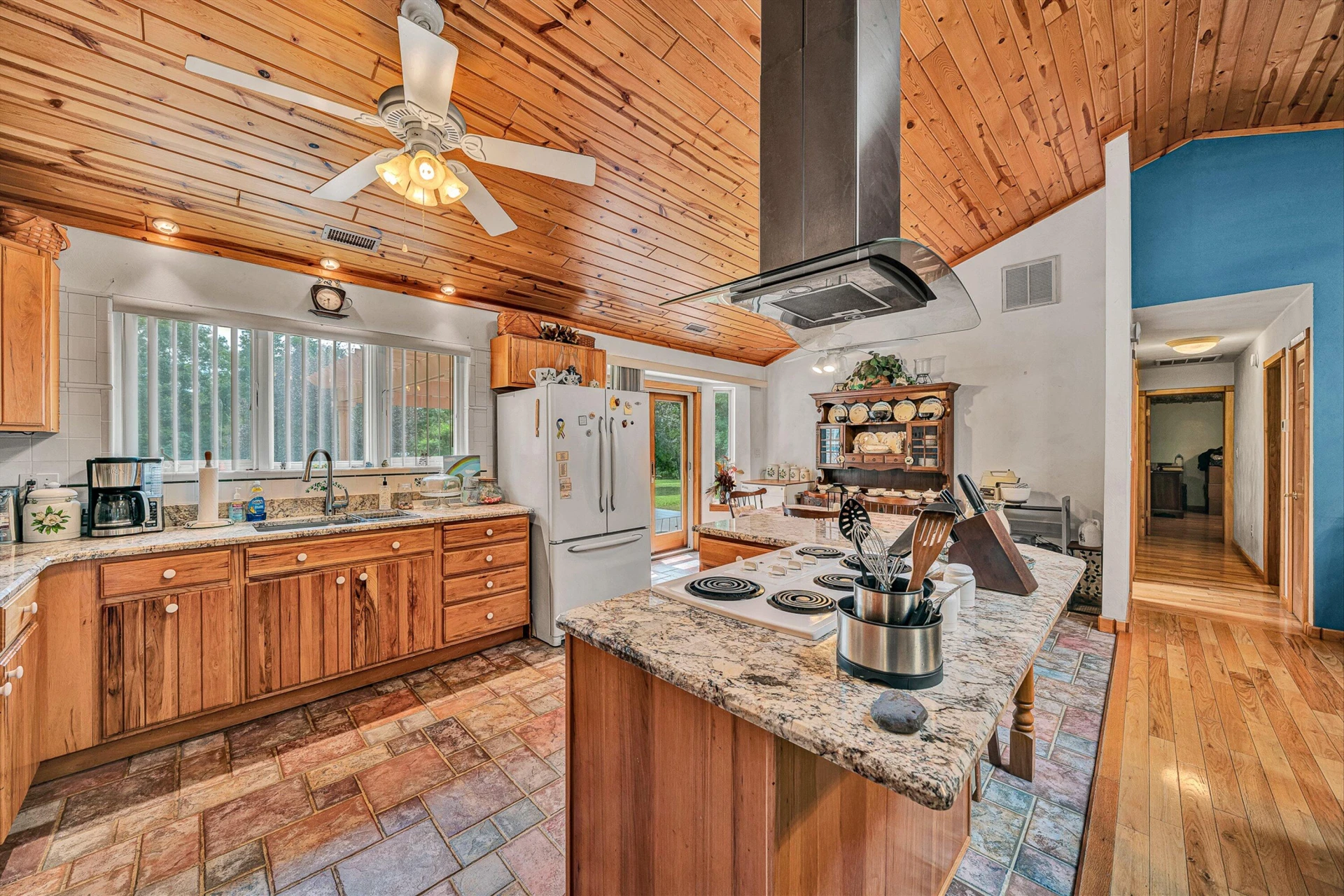 372 Bear Hollow TRL - Photo 10