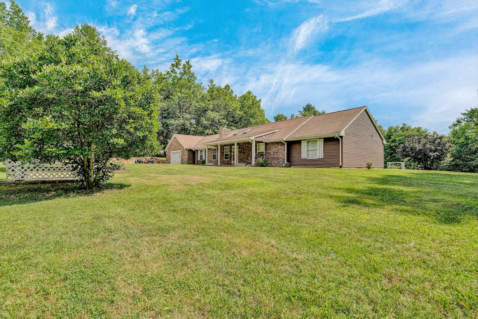 372 Bear Hollow TRL - Photo 4