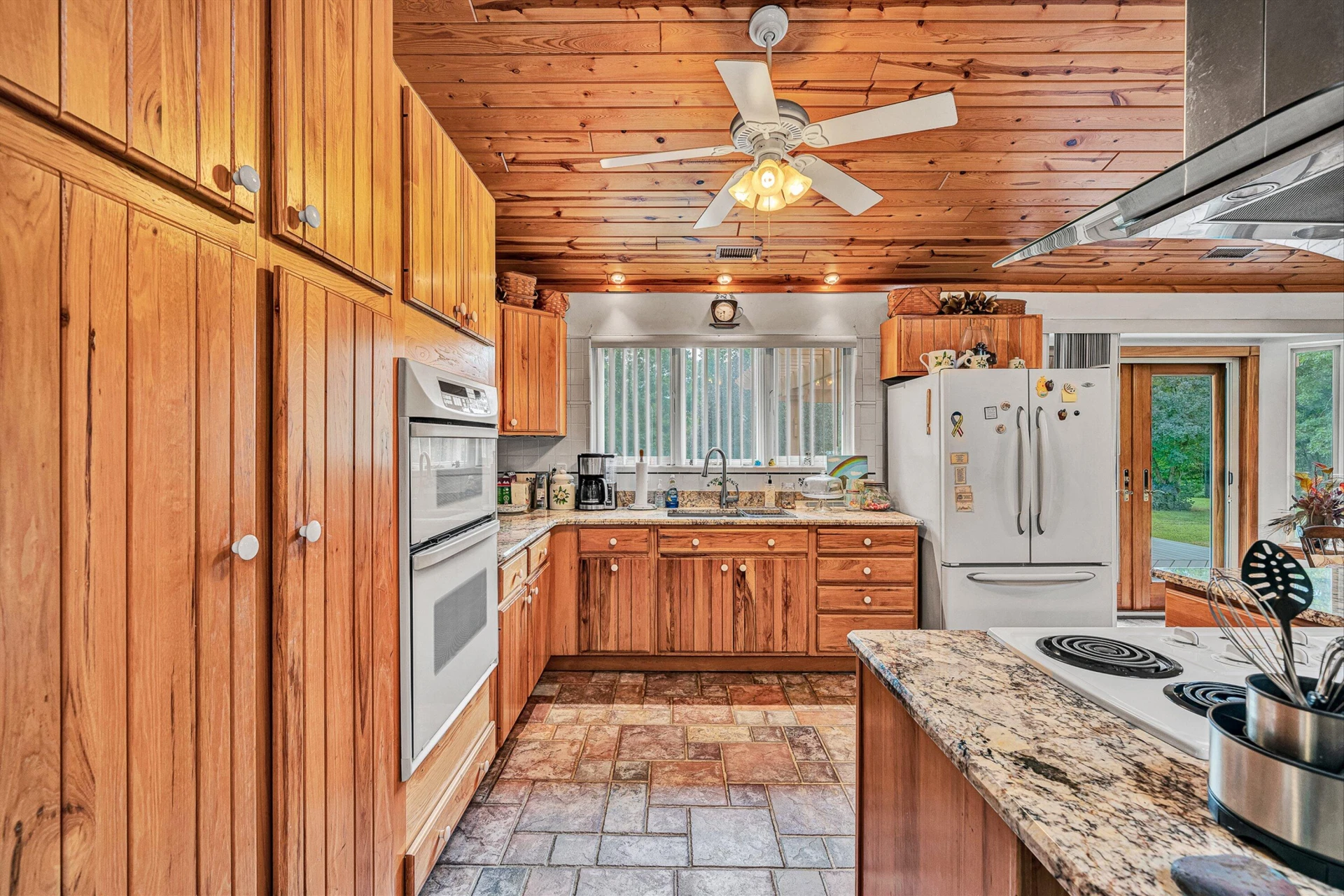372 Bear Hollow TRL - Photo 9