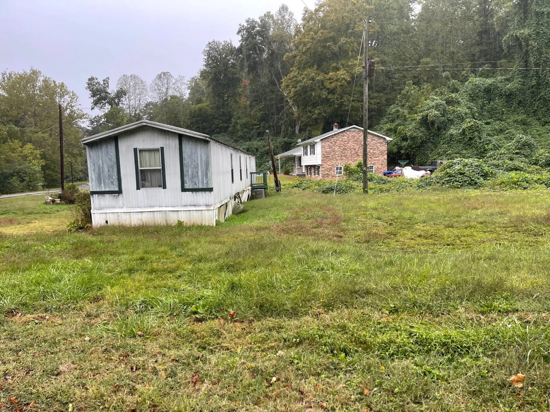 965 CARSON DR - Photo 2