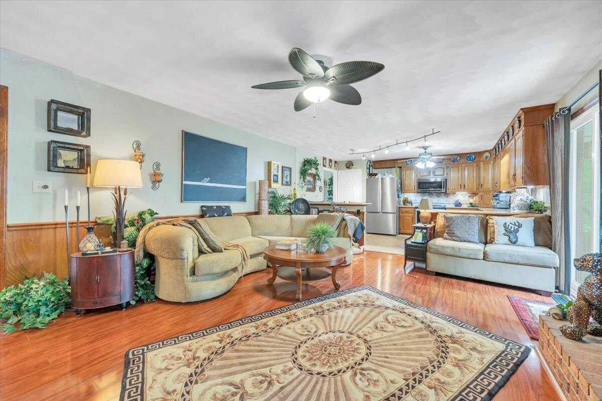 92 Pippin ST - Photo 23