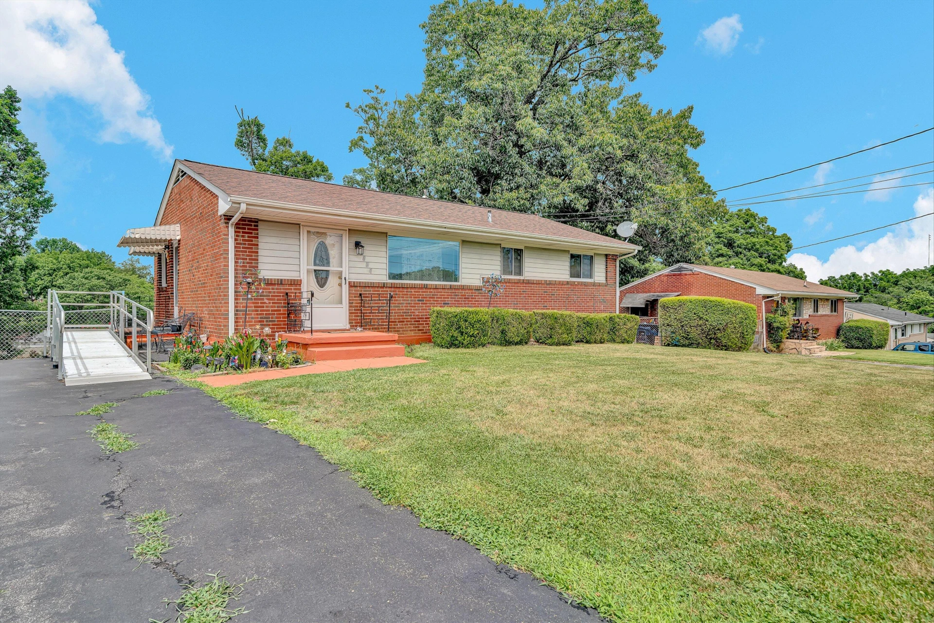 3621 Wilmont AVE NW - Photo 2