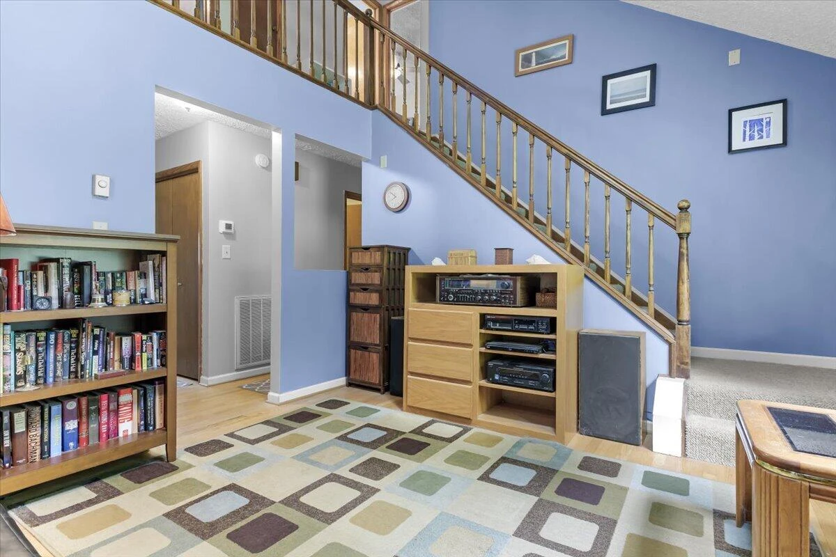 435 Mulberry DR SW - Photo 6