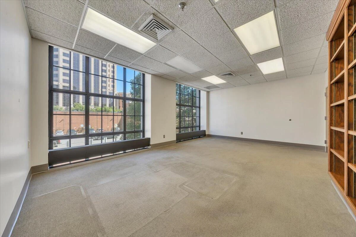 204 S Jefferson ST ## 2 - Photo 15