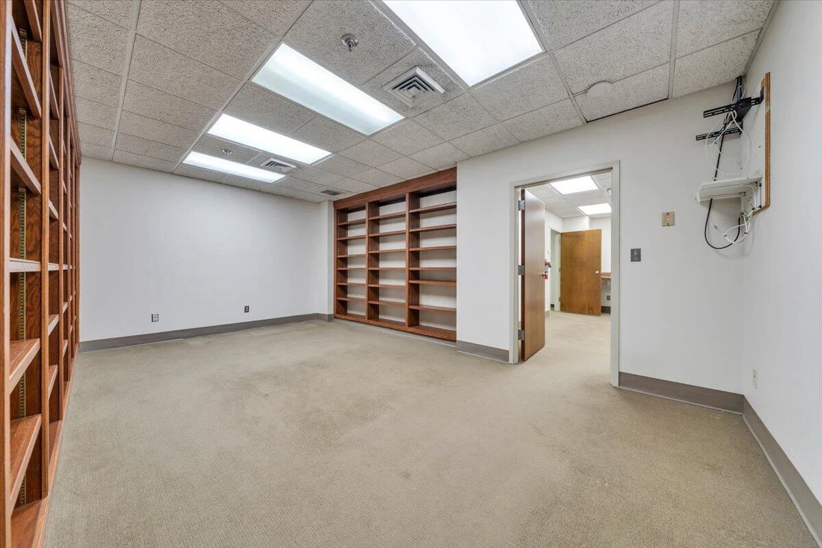 204 S Jefferson ST ## 2 - Photo 21