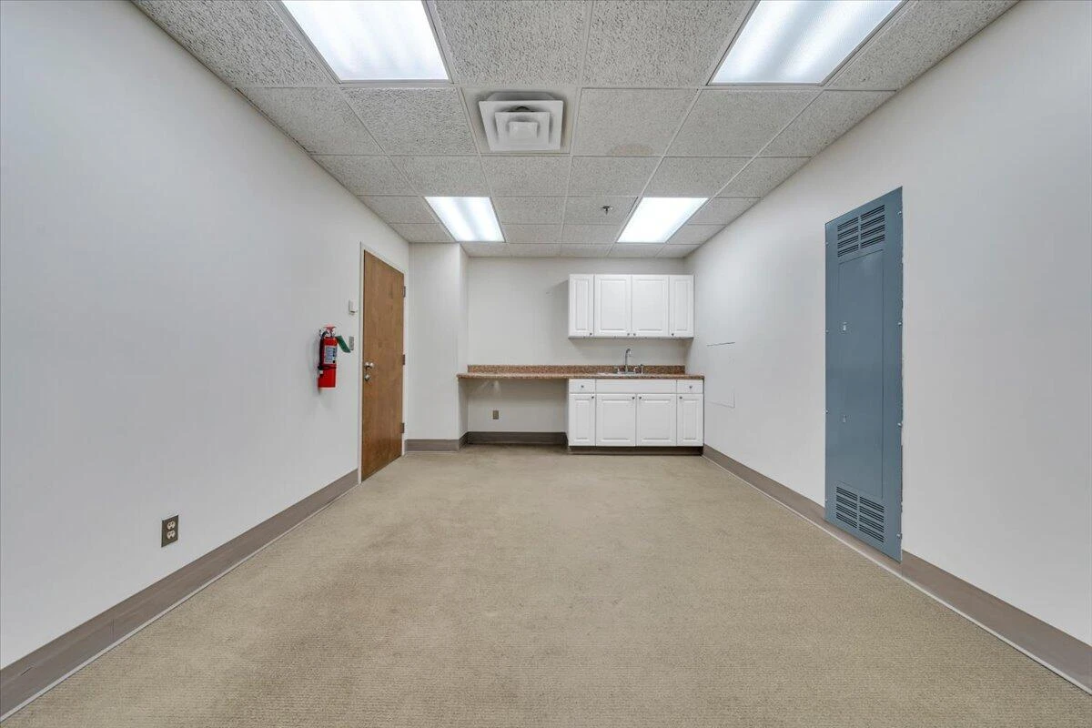 204 S Jefferson ST ## 2 - Photo 25