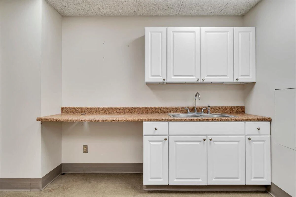 204 S Jefferson ST ## 2 - Photo 27