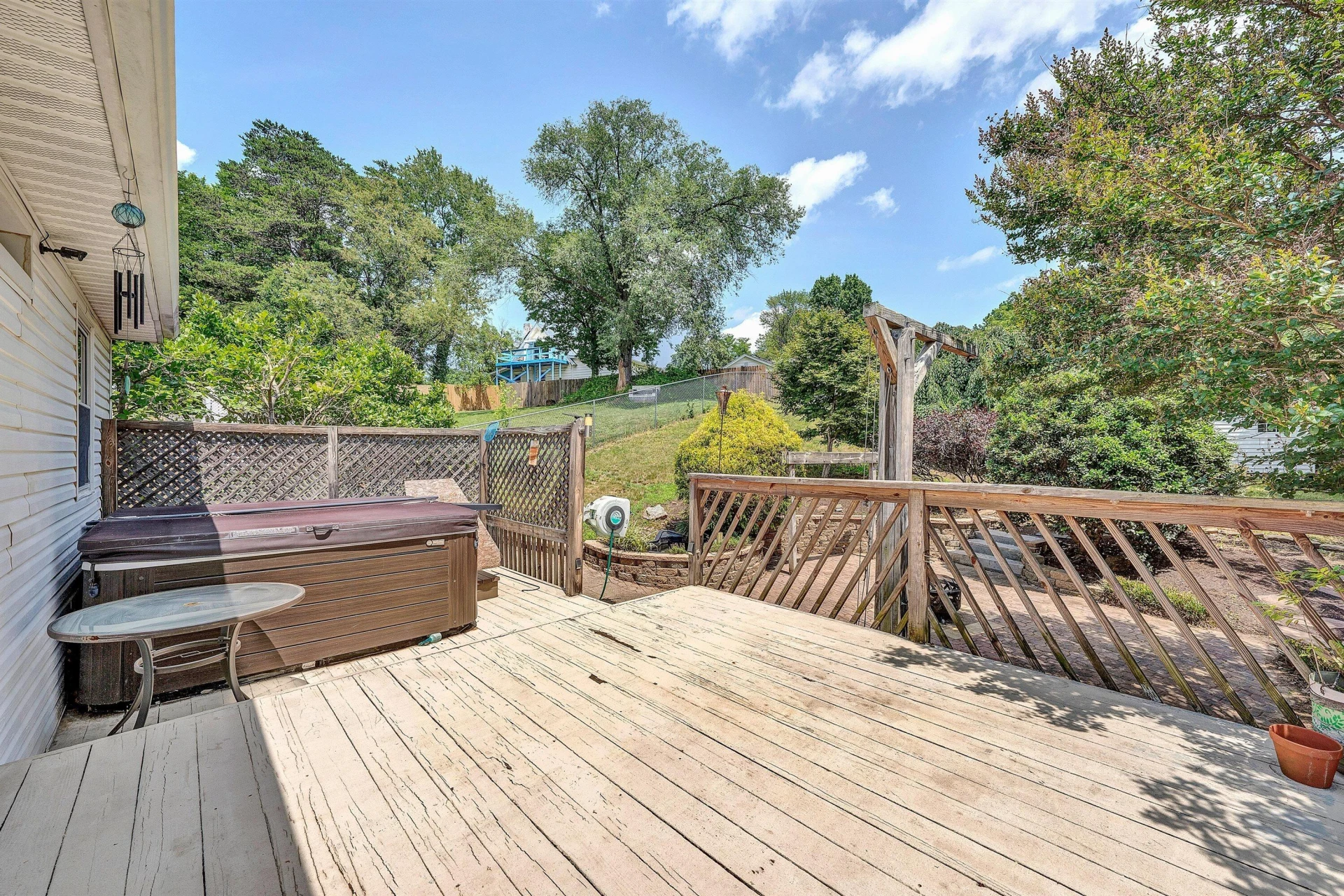 716 S Maple ST - Photo 23