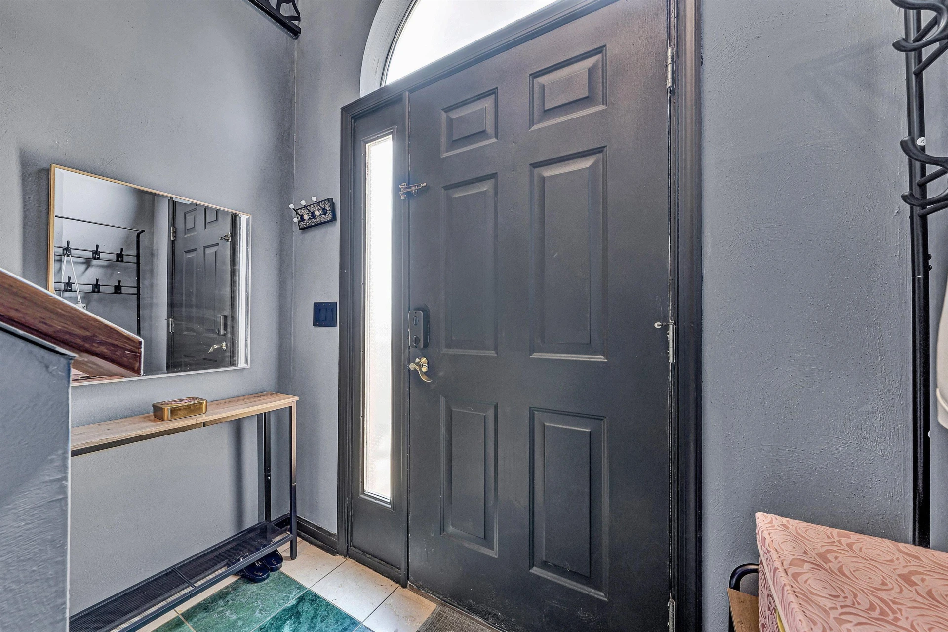 716 S Maple ST - Photo 6