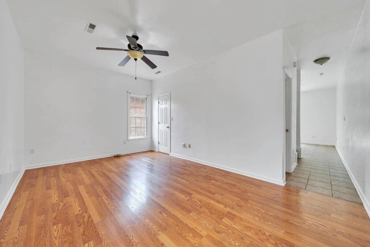 5014 Fairfax PL - Photo 3