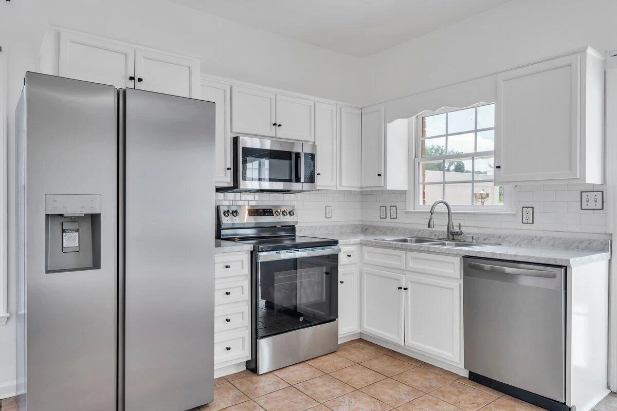 5014 Fairfax PL - Photo 5