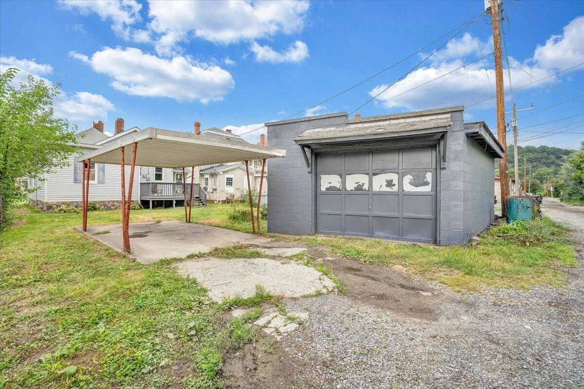 107 N Marion AVE - Photo 10
