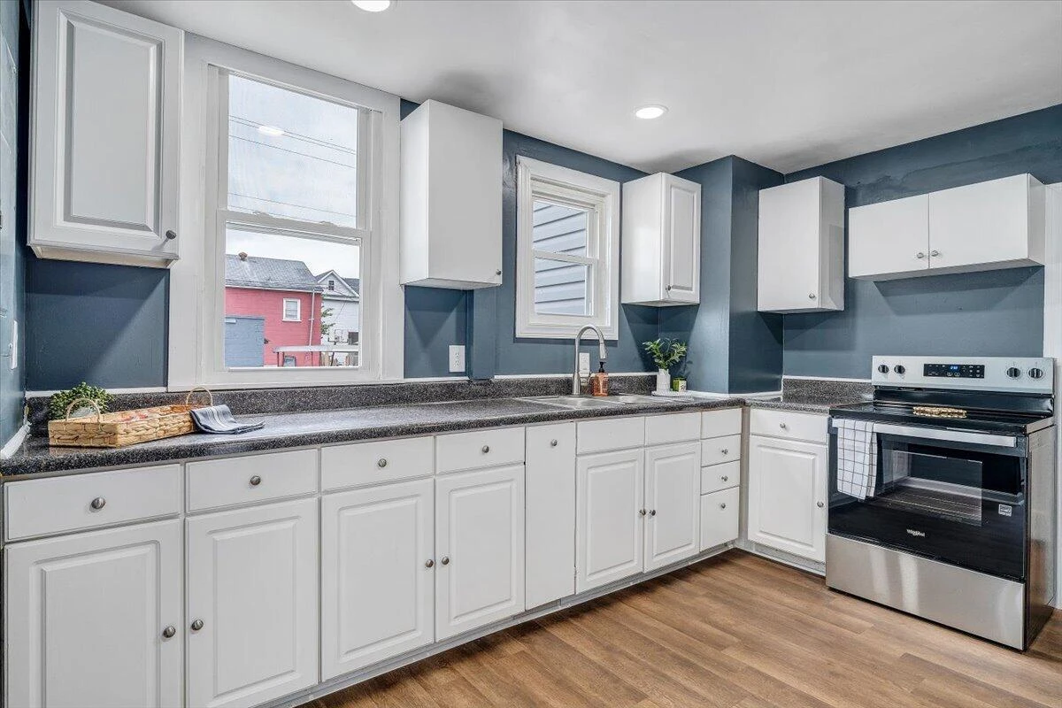 107 N Marion AVE - Photo 29