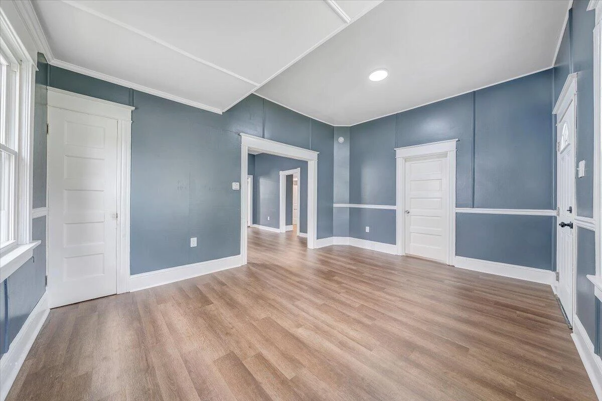107 N Marion AVE - Photo 37