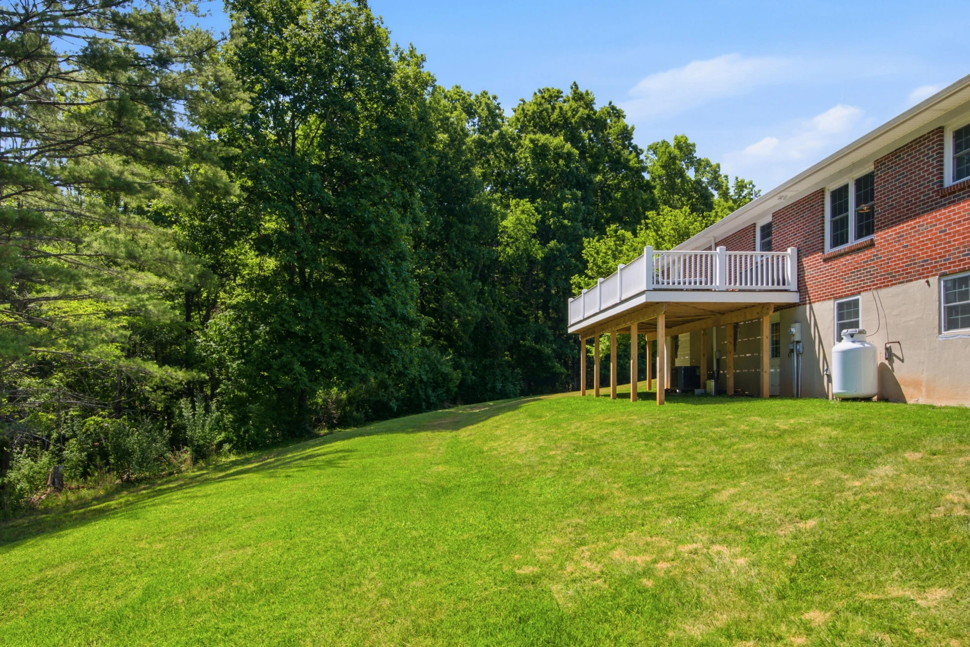 523 Christiansburg Pike NE - Photo 14