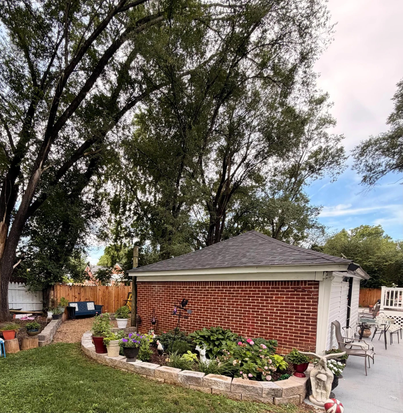 2711 Chatham ST NW - Photo 19