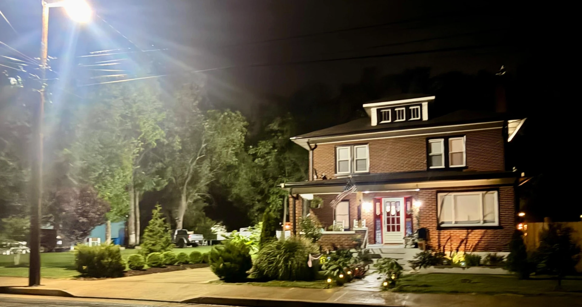 2711 Chatham ST NW - Photo 23