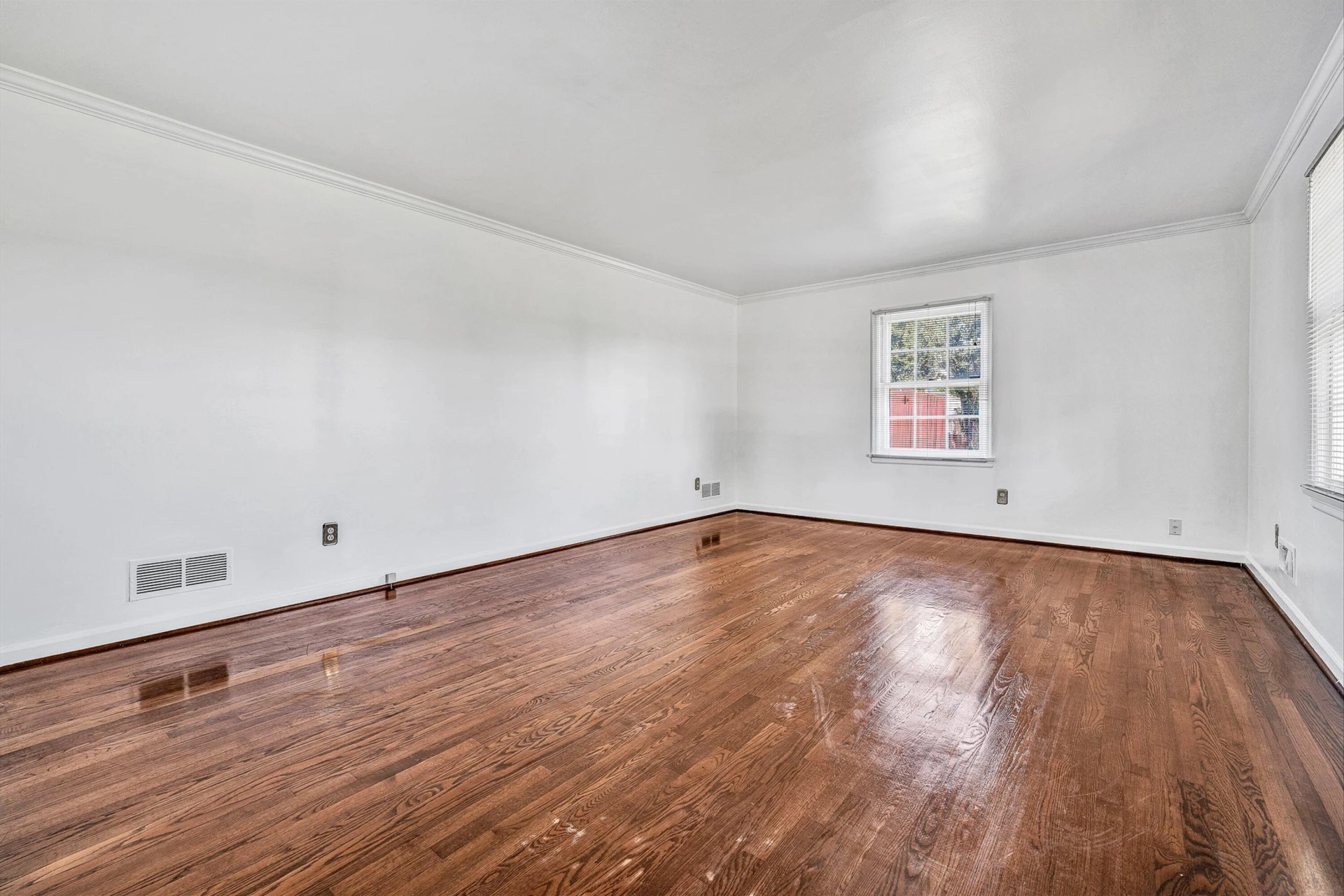 5240 Luwana DR - Photo 6