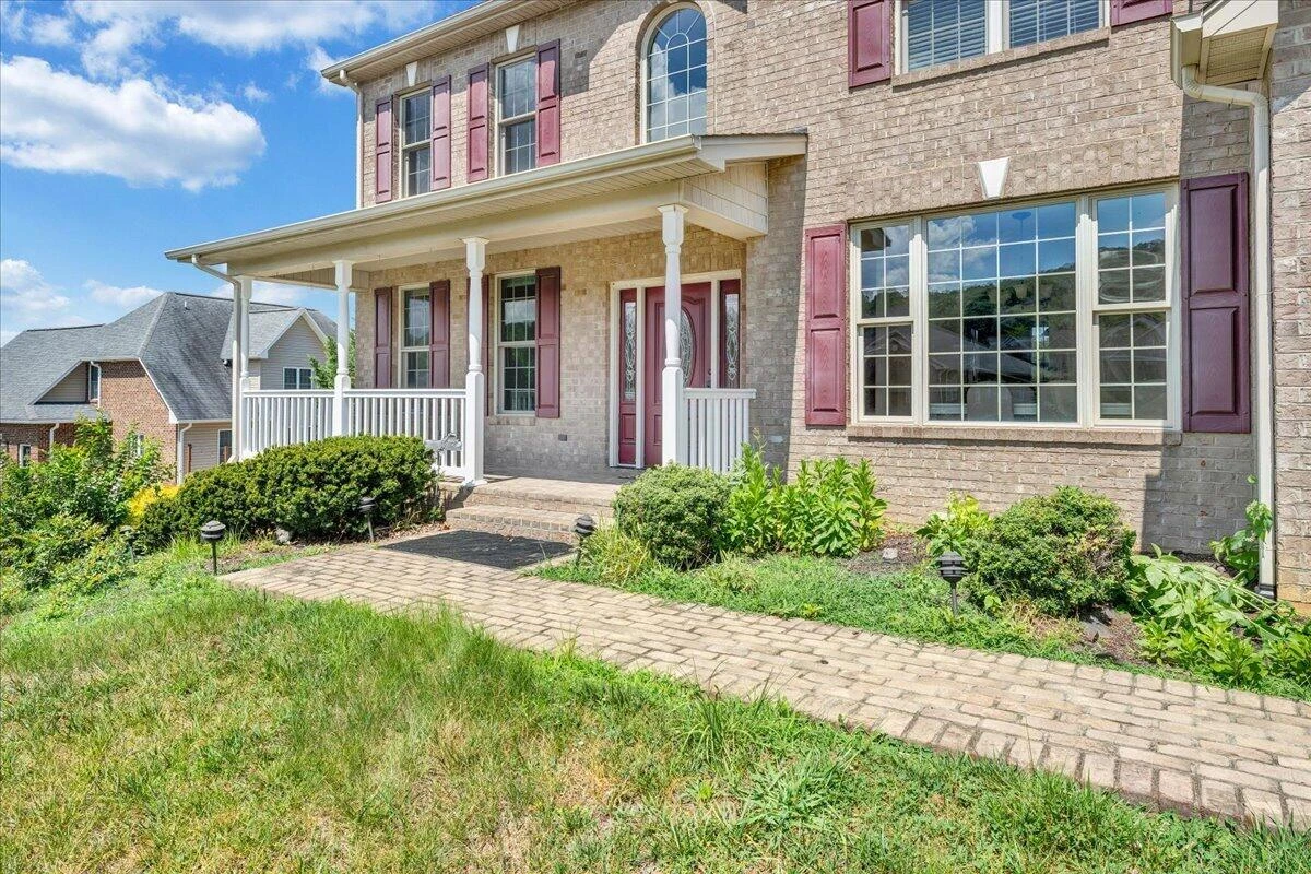 31 Fairway CT - Photo 3