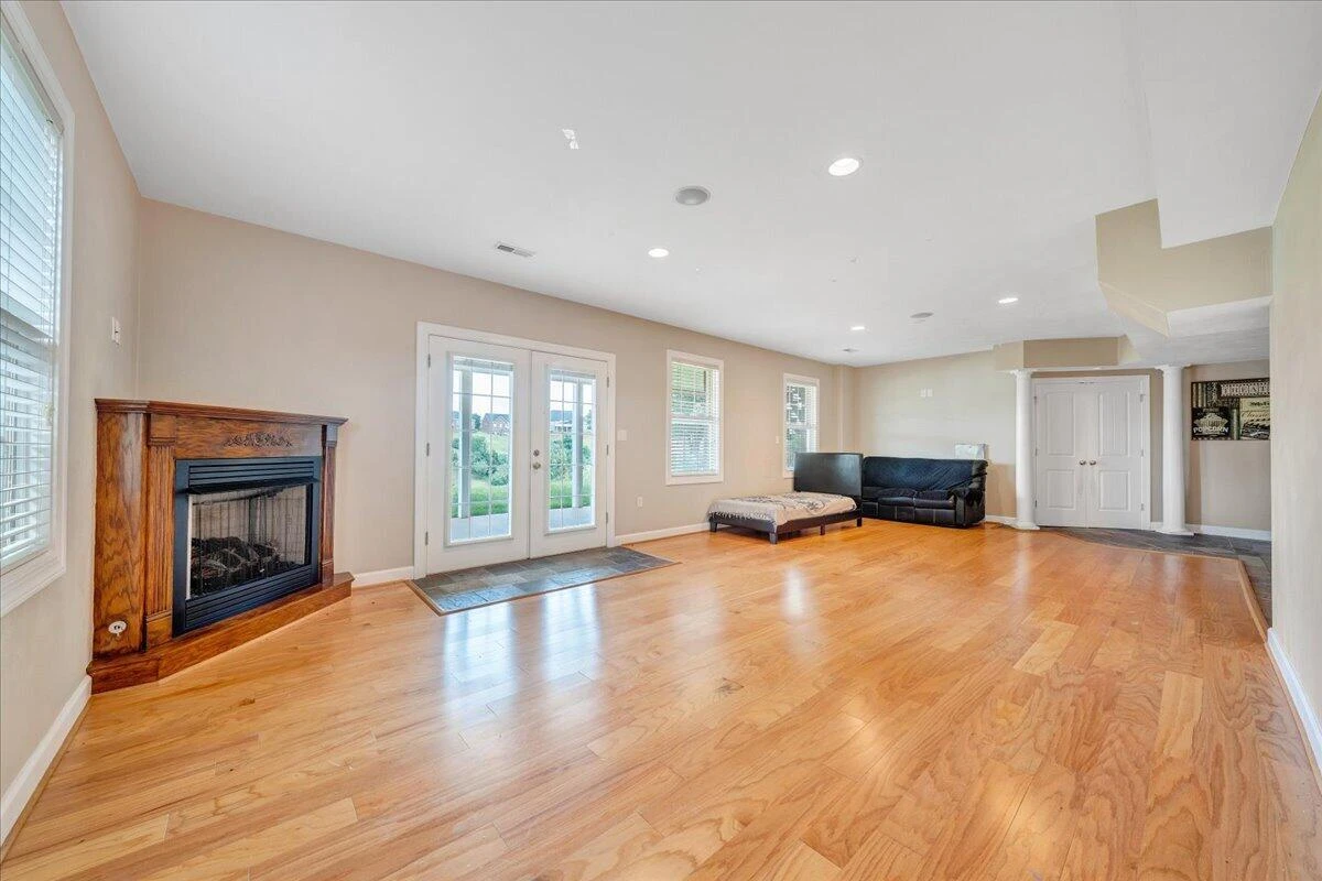 31 Fairway CT - Photo 45