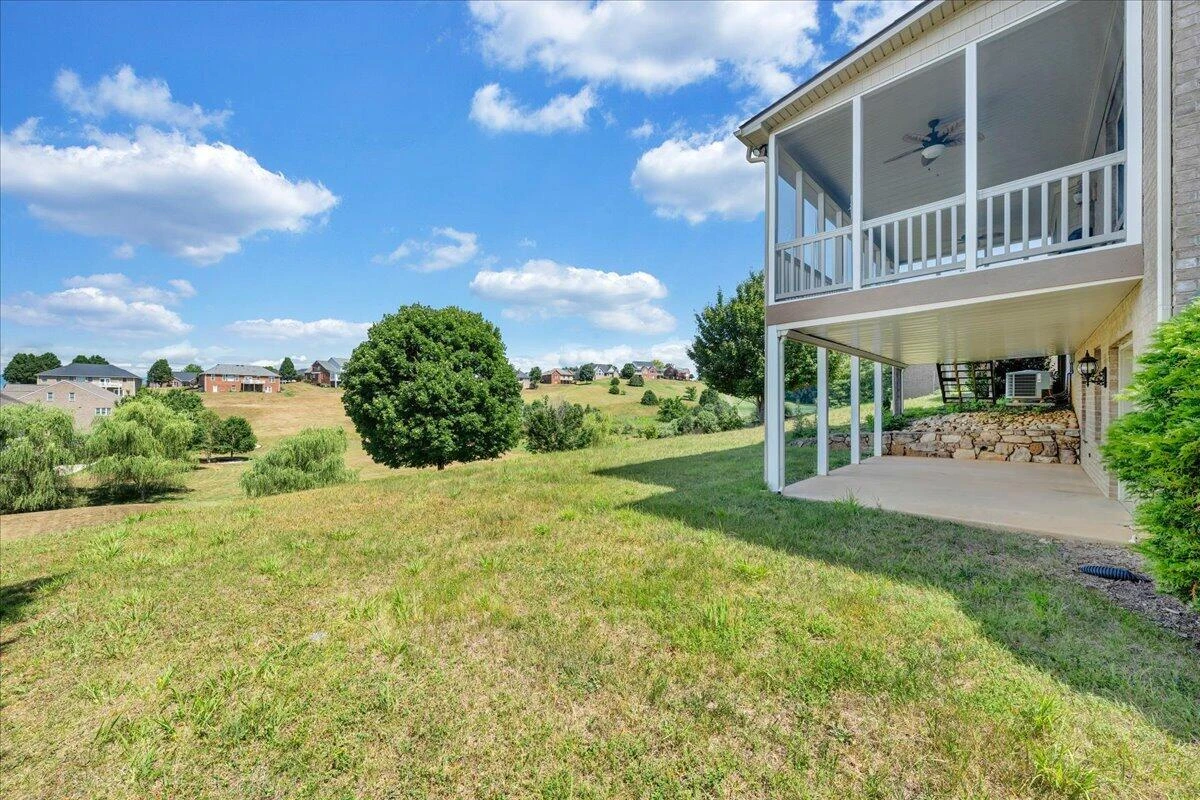 31 Fairway CT - Photo 63