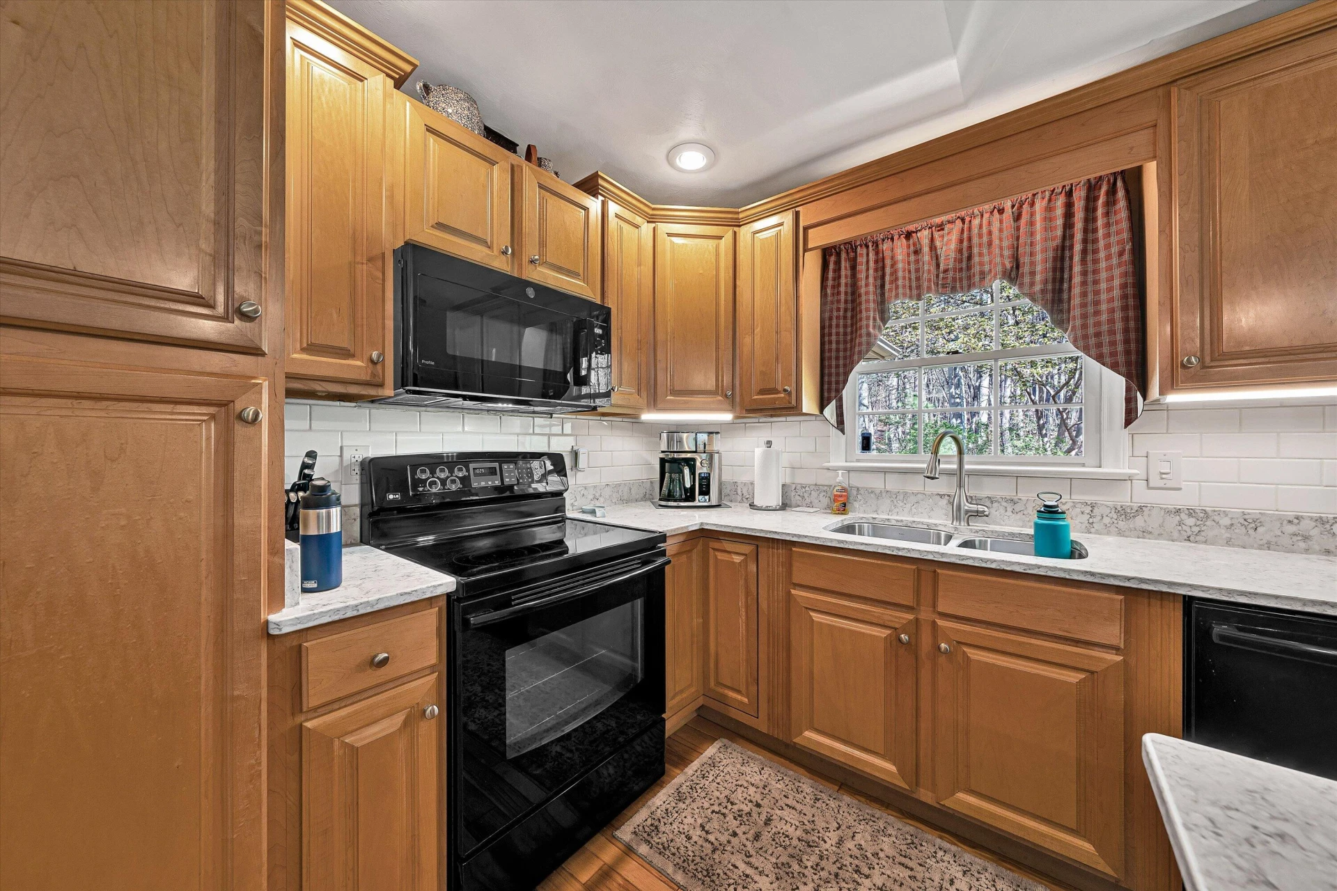 499 Cahas LN - Photo 13