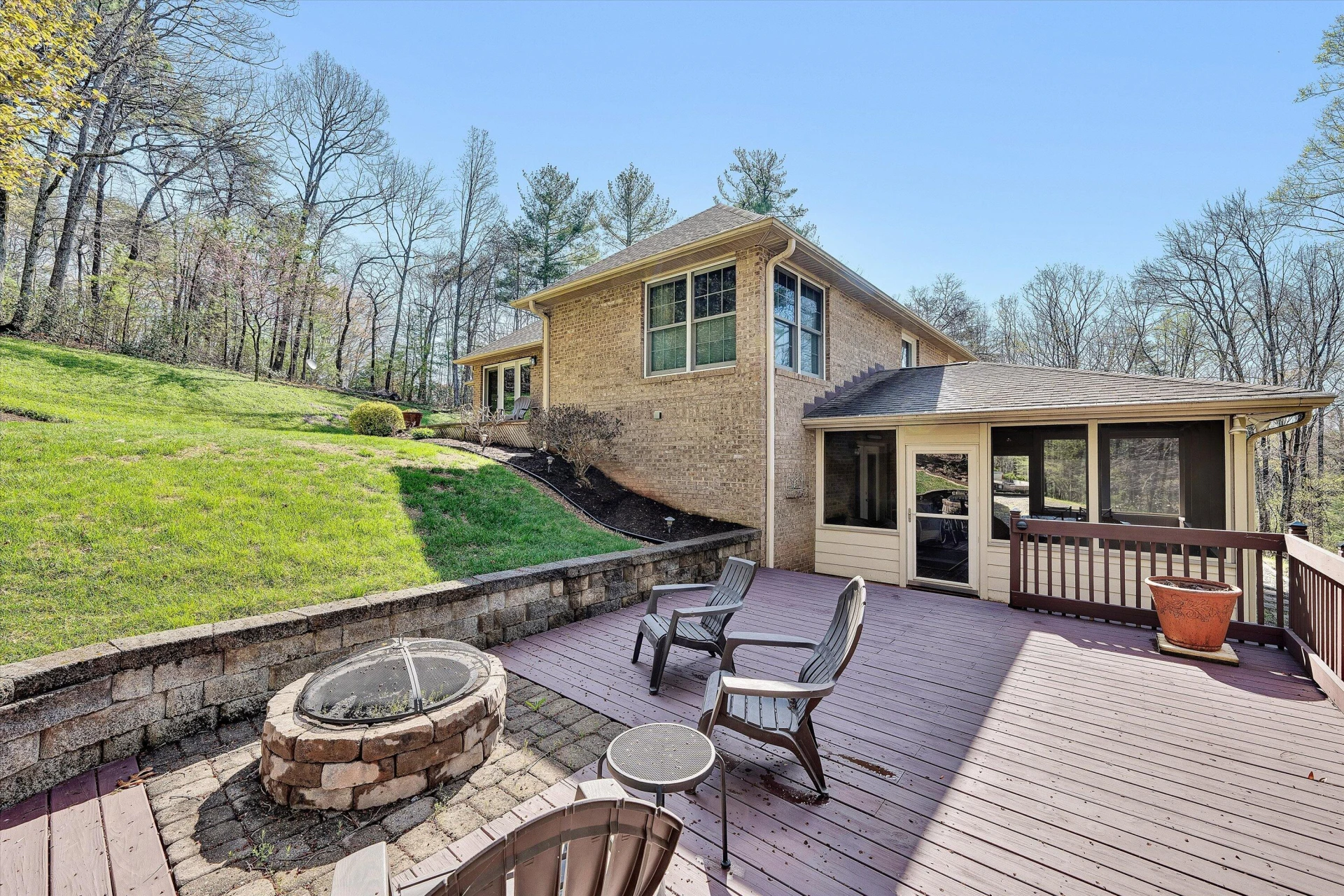 499 Cahas LN - Photo 2