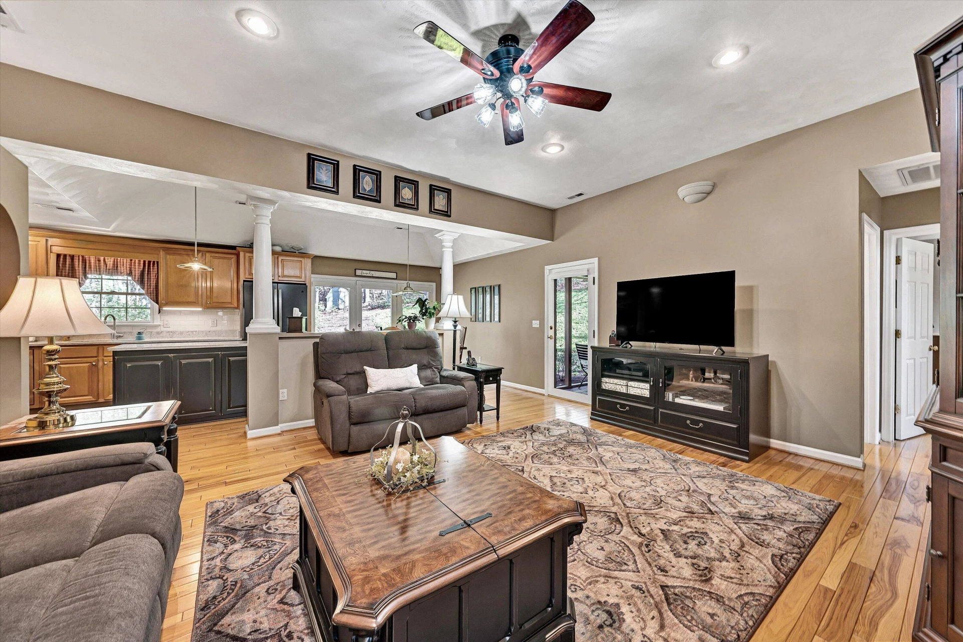 499 Cahas LN - Photo 8